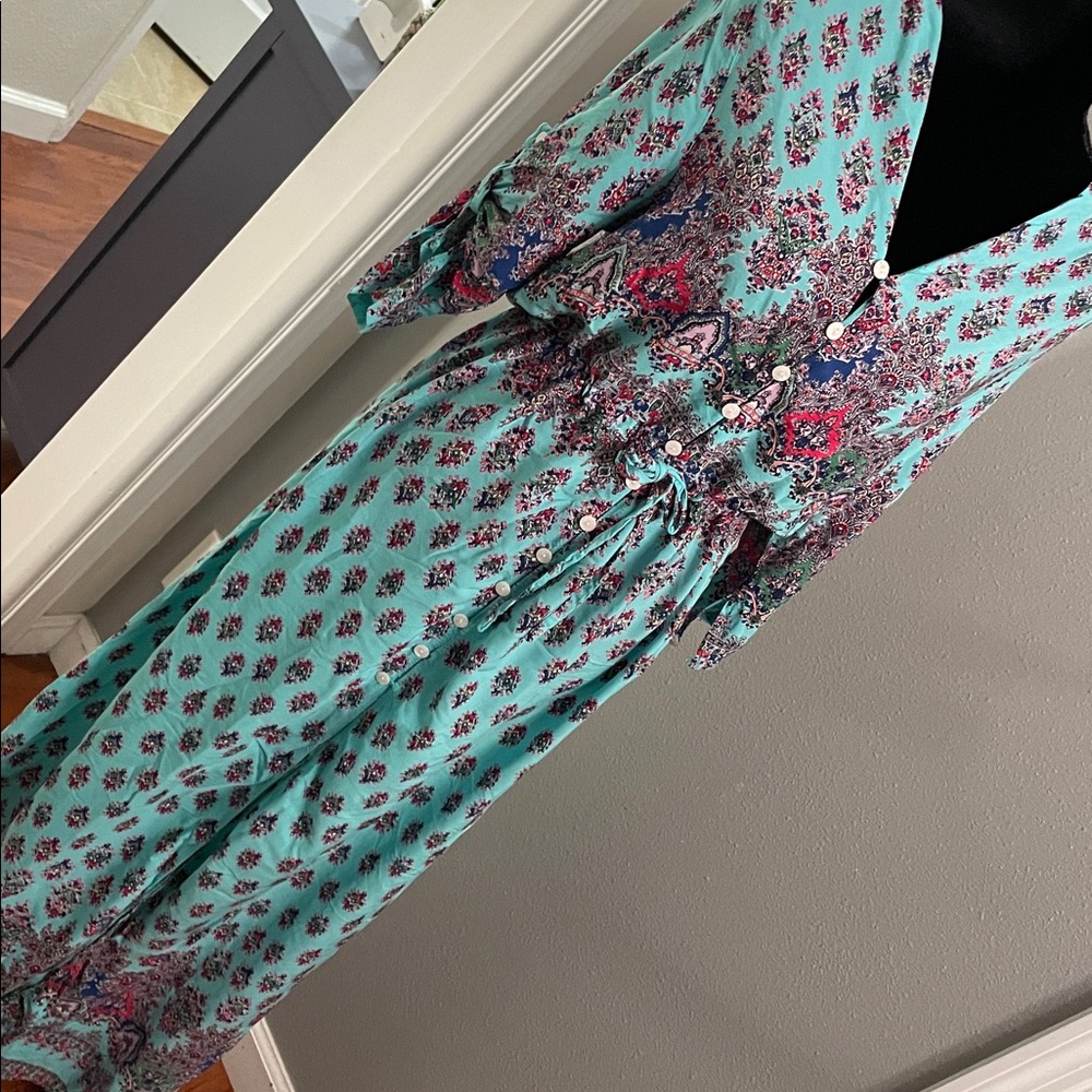 R. VIVIMOS Central Boho Style
Printed Dress Size XL - Picture 3 of 10